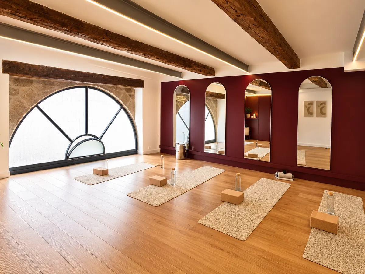 Salle d'accueil du Studio Yuzu, 23 boulevard du Jeu de Ballon à Grasse